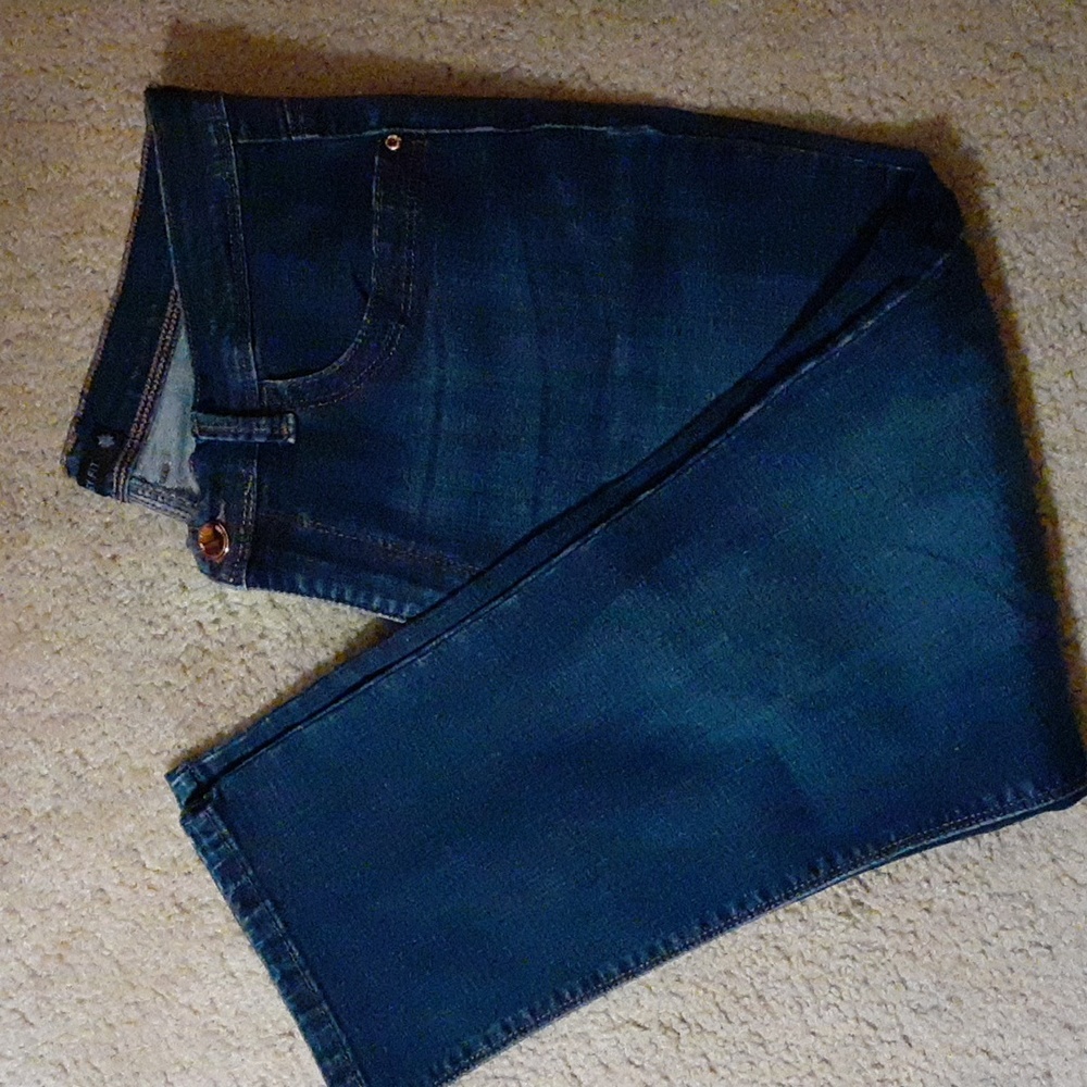 Lee Easy Fit capris